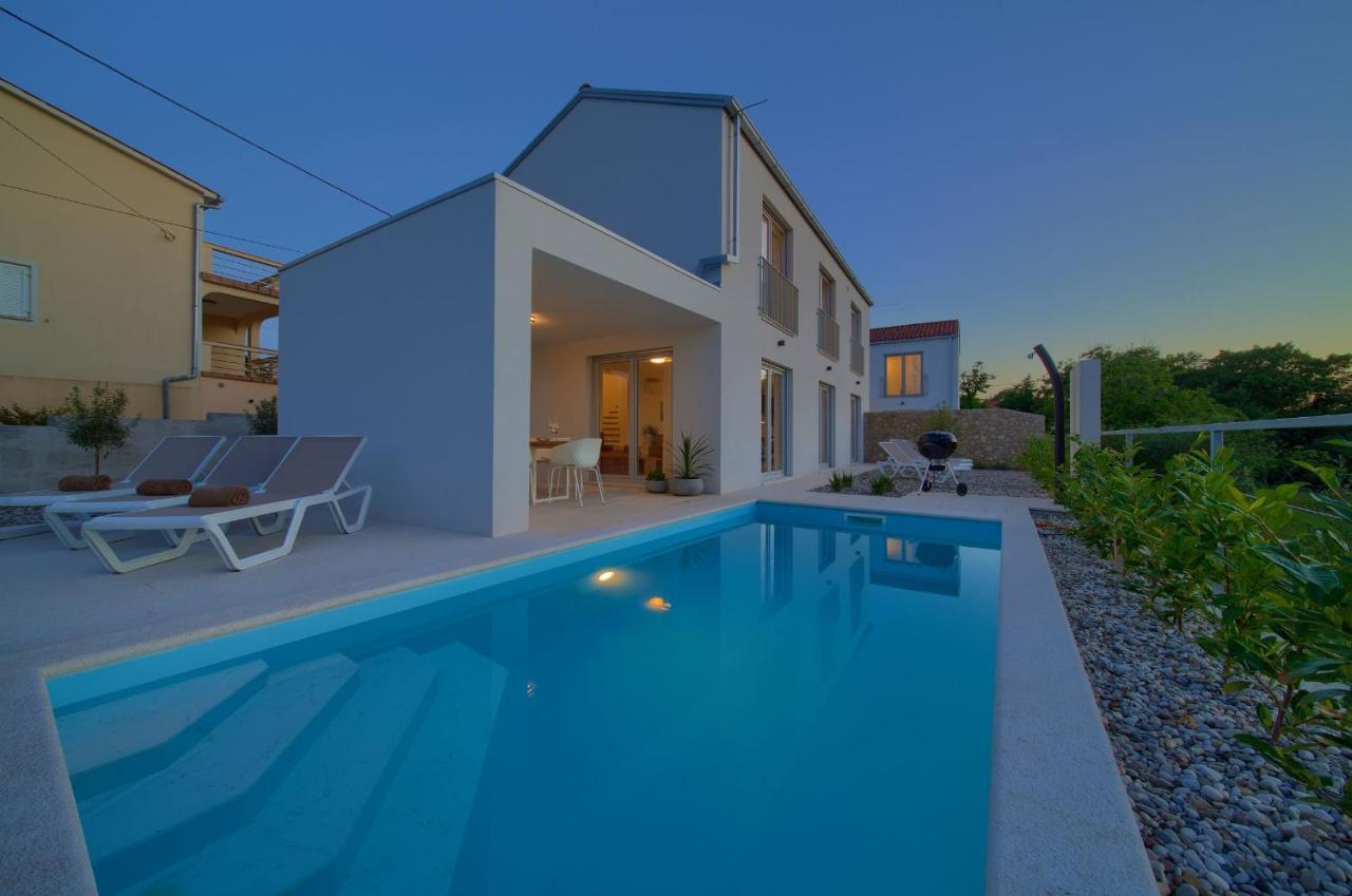 Villa Rossa Zupanje Exterior photo
